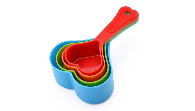 Heart Shaped Measuring Cups Multicolor